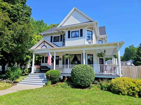Photo of 410 Washington Street, Edgerton, WI 53534 (MLS # 2019178)