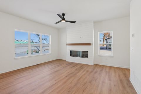 Photo of 582 Buss Road, Cottage Grove, WI 53527 (MLS # 2021174)