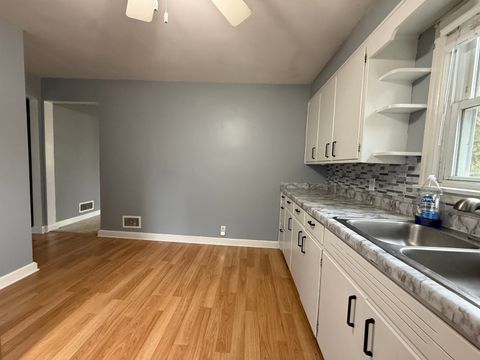 Tiny photo for 421 N 16th Street, Wisconsin Rapids, WI 54494 (MLS # 2012943)