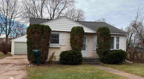 Photo of 421 N 16th Street, Wisconsin Rapids, WI 54494 (MLS # 2012943)