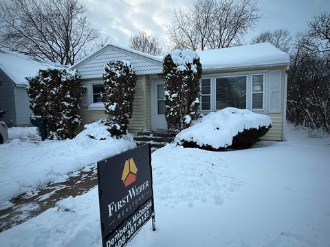 Photo of 421 N 16th Street, Wisconsin Rapids, WI 54494 (MLS # 2012943)