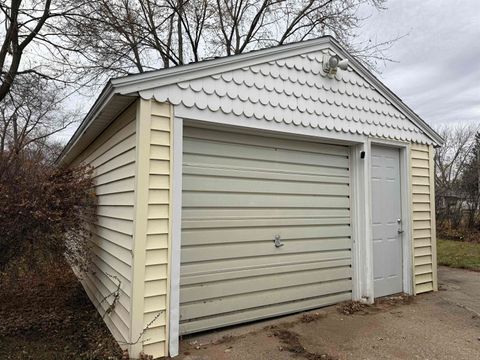 Tiny photo for 421 N 16th Street, Wisconsin Rapids, WI 54494 (MLS # 2012943)