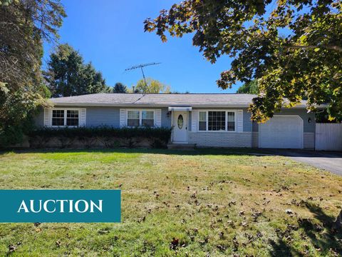 Photo of 205 Alvin Circle, Beaver Dam, WI 53916 (MLS # 2011235)