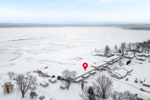 Tiny photo for 178 E Front Street 14 #14, Marquette, WI 53947 (MLS # 2013342)