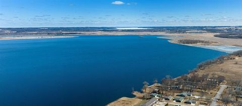 Tiny photo for 178 E Front Street 14 #14, Marquette, WI 53947 (MLS # 2013342)