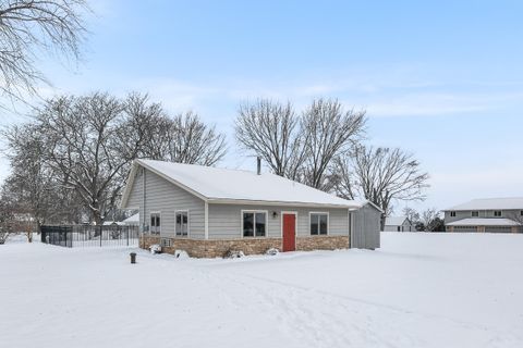 Tiny photo for 178 E Front Street 14 #14, Marquette, WI 53947 (MLS # 2013342)
