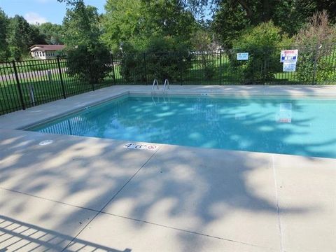 Tiny photo for 178 E Front Street 14 #14, Marquette, WI 53947 (MLS # 2013342)