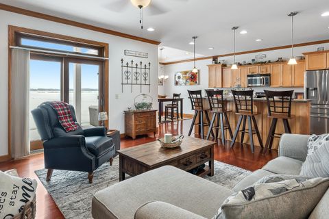 Tiny photo for 178 E Front Street 14 #14, Marquette, WI 53947 (MLS # 2013342)