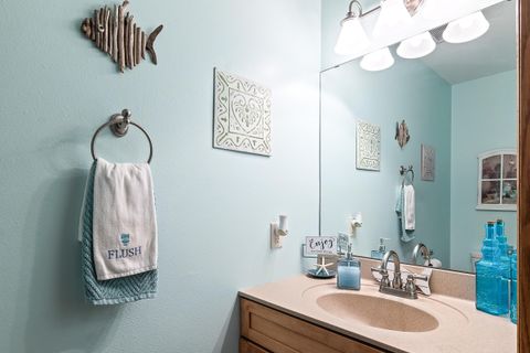 Tiny photo for 178 E Front Street 14 #14, Marquette, WI 53947 (MLS # 2013342)