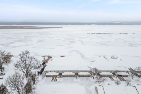 Tiny photo for 178 E Front Street 14 #14, Marquette, WI 53947 (MLS # 2013342)