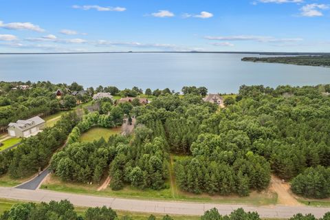 Photo of W4627 Big Bay Road, Necedah, WI 54646 (MLS # 2002564)
