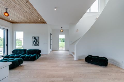 Photo of 4043 Serenbe Street, Middleton, WI 53562 (MLS # 2017877)