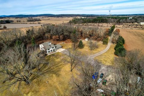 Photo of W8347 Thompson Road, Poynette, WI 53955 (MLS # 2019766)