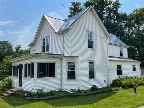 Photo of 5402 S County Road D, Afton, WI 53501 (MLS # 2023092)