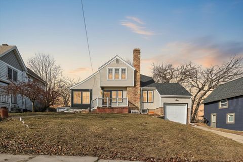 Photo of 117 S Main Street, Monticello, WI 53570 (MLS # 2017135)