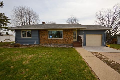Photo of 517 High Street, Highland, WI 53543 (MLS # 2019834)