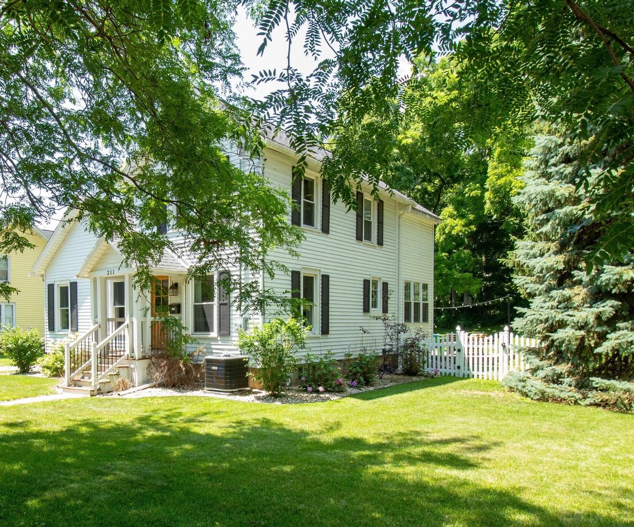 Photo 1 of 38 — 211 N Ferry Drive, Lake Mills, WI 53551