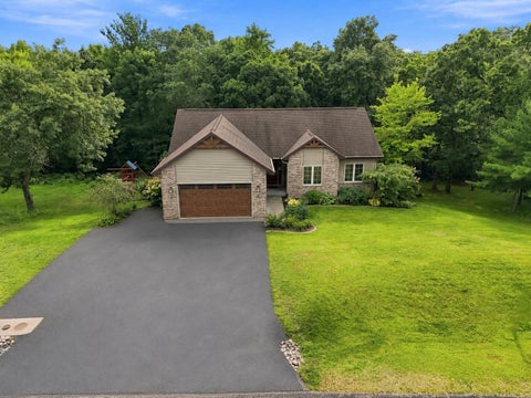 Photo of E9265 Pebblebeach Drive, Wisconsin Dells, WI 53965 (MLS # 2029003)