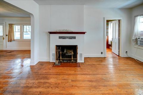 Photo of 247 W Monroe St Street, Spring Green, WI 53588 (MLS # 2021322)
