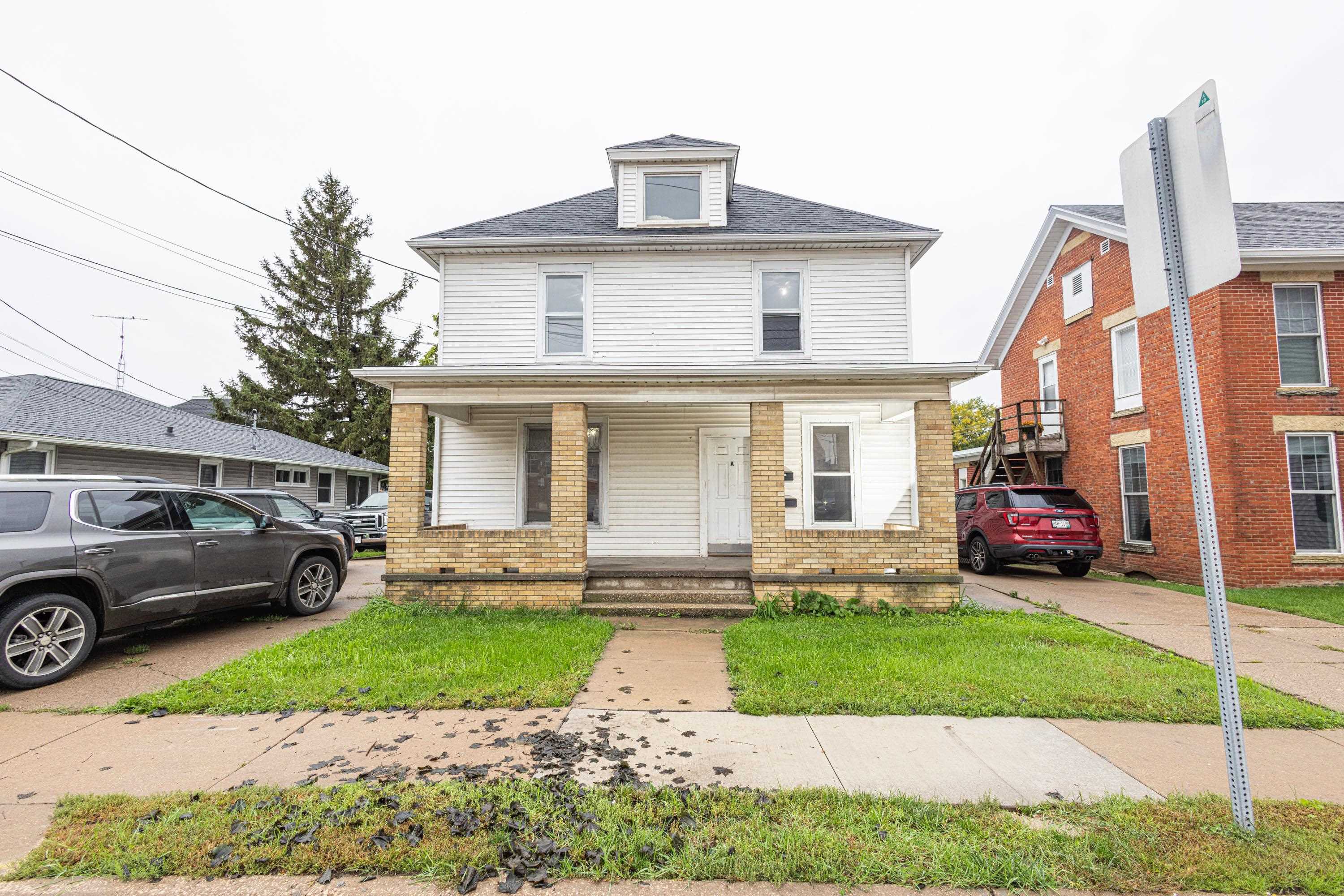 165 W Pine Street