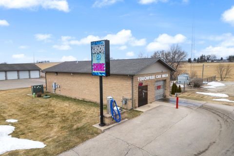 Photo of 1275 N Margaret Street, Markesan, WI 53946 (MLS # 2019275)