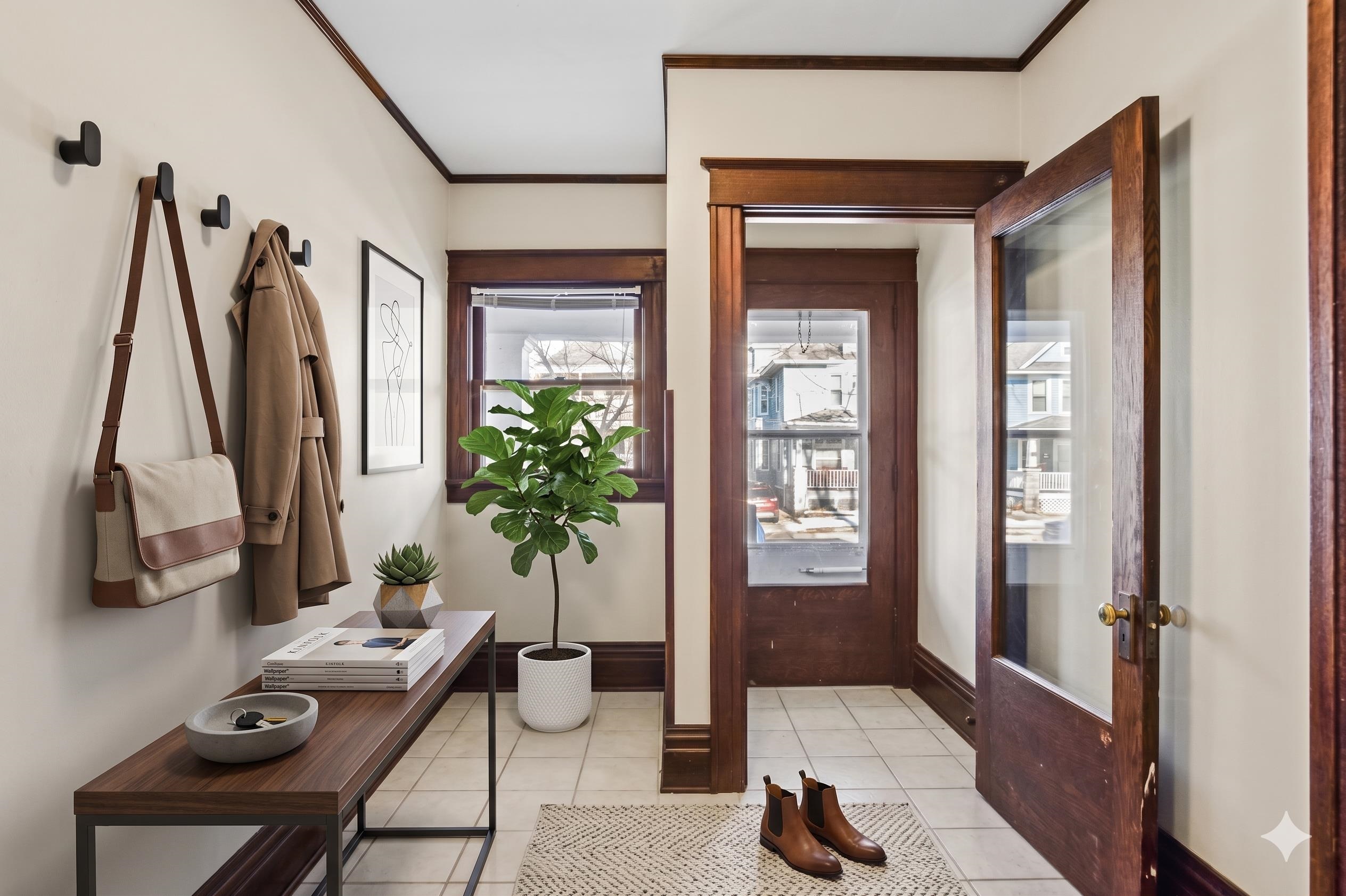 120-122 N Franklin Street