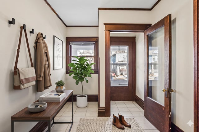 120-122 N Franklin Street