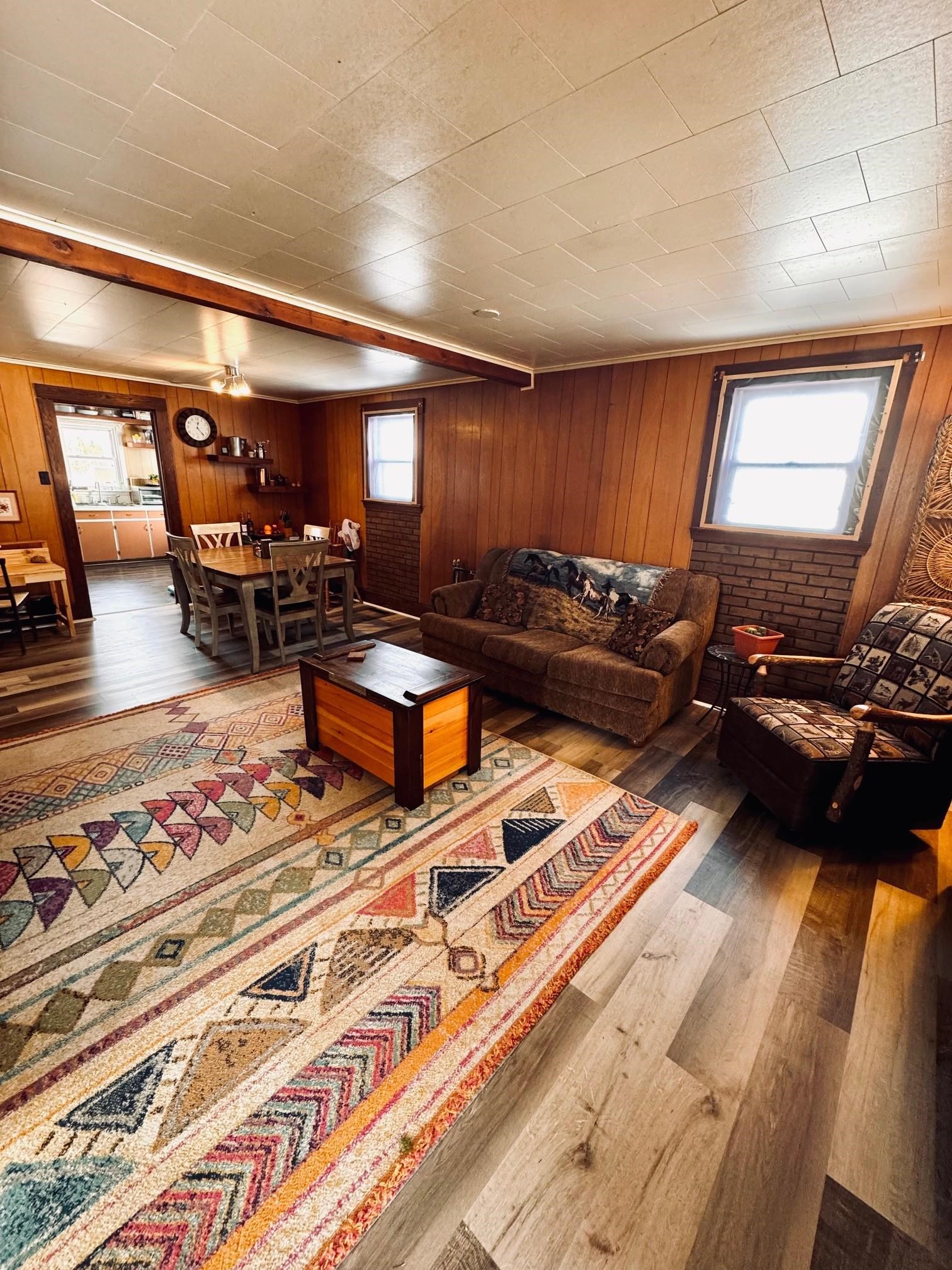 817 Atwood Avenue