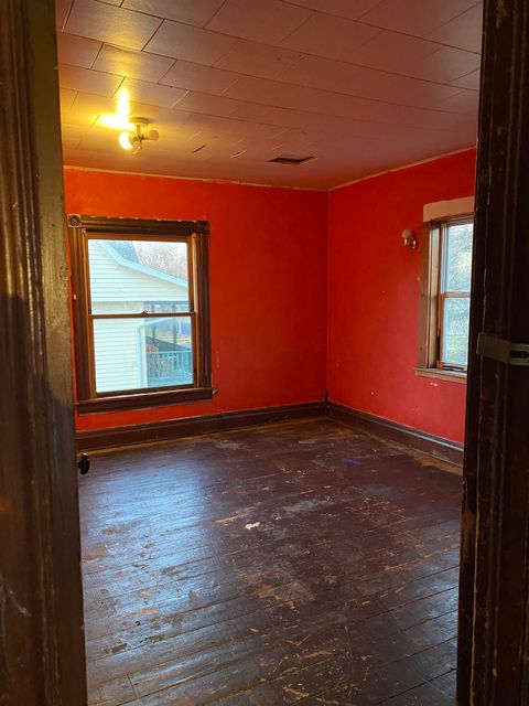 Tiny photo for 1410 Wisconsin Avenue, Boscobel, WI 53805 (MLS # 2013002)