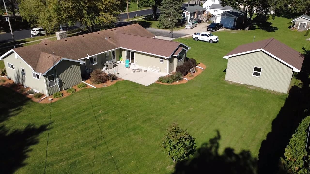 5533 Main Street