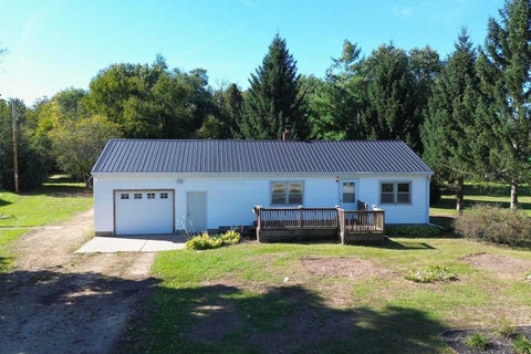 Photo of N2757 County Road GG, Brodhead, WI 53520 (MLS # 2034105)