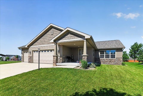 Photo of 938 Star Gazer Drive, DeForest, WI 53532 (MLS # 2025934)