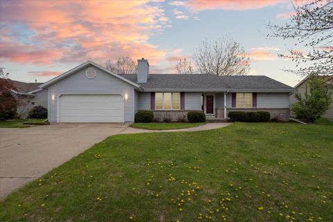 932 Burnwyck Drive, Janesville, WI 53546 - #: 1998793