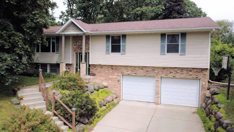 Photo of 620 Oak Street, Cottage Grove, WI 53527 (MLS # 2031277)