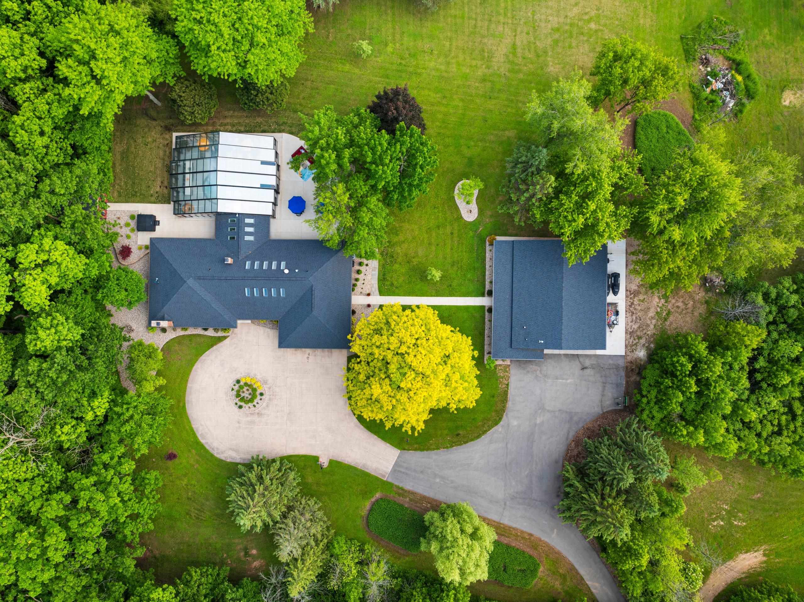 3525 Hickory Hill Road