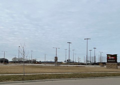 Tiny photo for 7786 Bluestem Trail, Deforest, WI 53532 (MLS # 1991643)