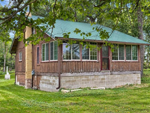 Photo of W7720 Lamp Road, Fort Atkinson, WI 53538 (MLS # 2032728)
