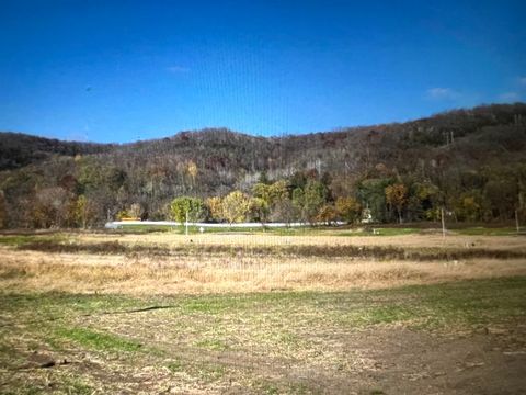 Photo of 2313 Stephanie Circle, Prairie Du Chien, WI 53821 (MLS # 2019600)