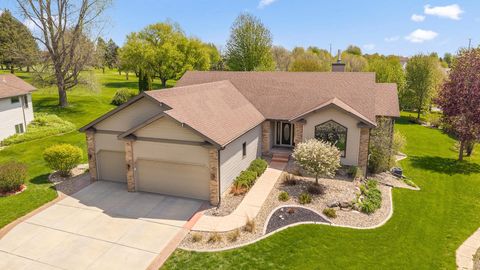 Photo of 116 Sandy Court, Mount Horeb, WI 53572 (MLS # 2022532)
