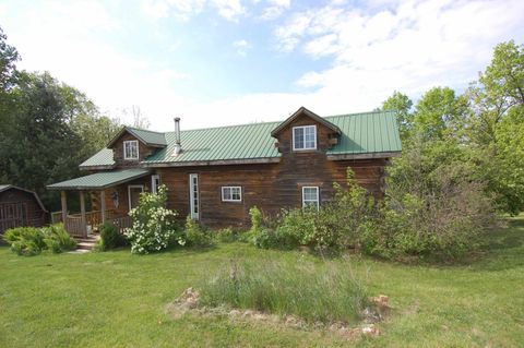 Photo of S5712 N Illusion Drive, Viola, WI 54664 (MLS # 2020309)