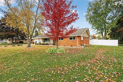 Tiny photo for 4784 S HIGHWAY 45, Oshkosh, WI 54902 (MLS # 2011362)