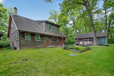 Photo of 7008 Lavina Road, Dane, WI 53529 (MLS # 2024199)