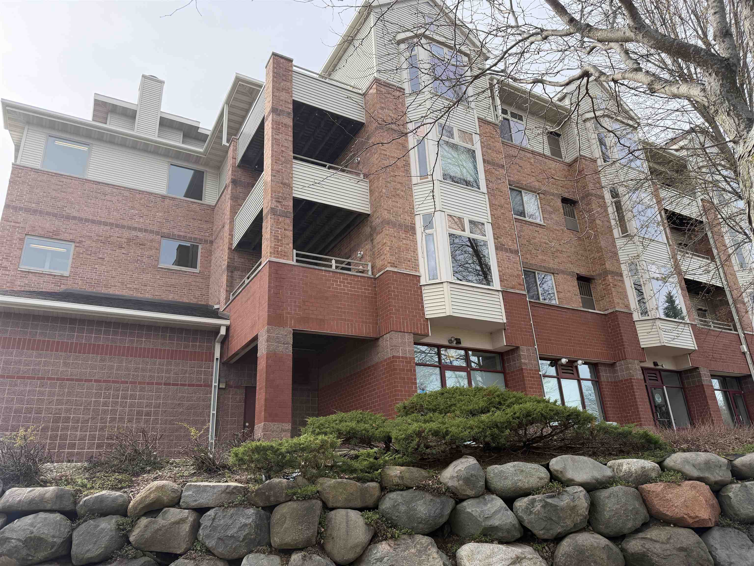 301 Harbour Town Drive