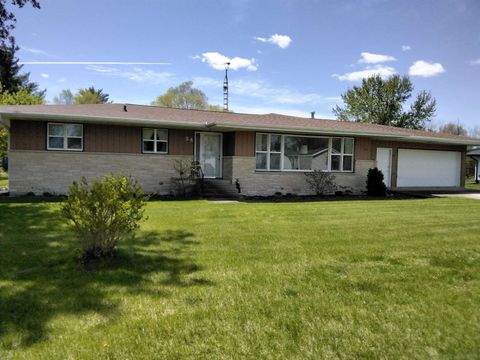 Photo of 24 4th Street, Montello, WI 53949 (MLS # 2022517)
