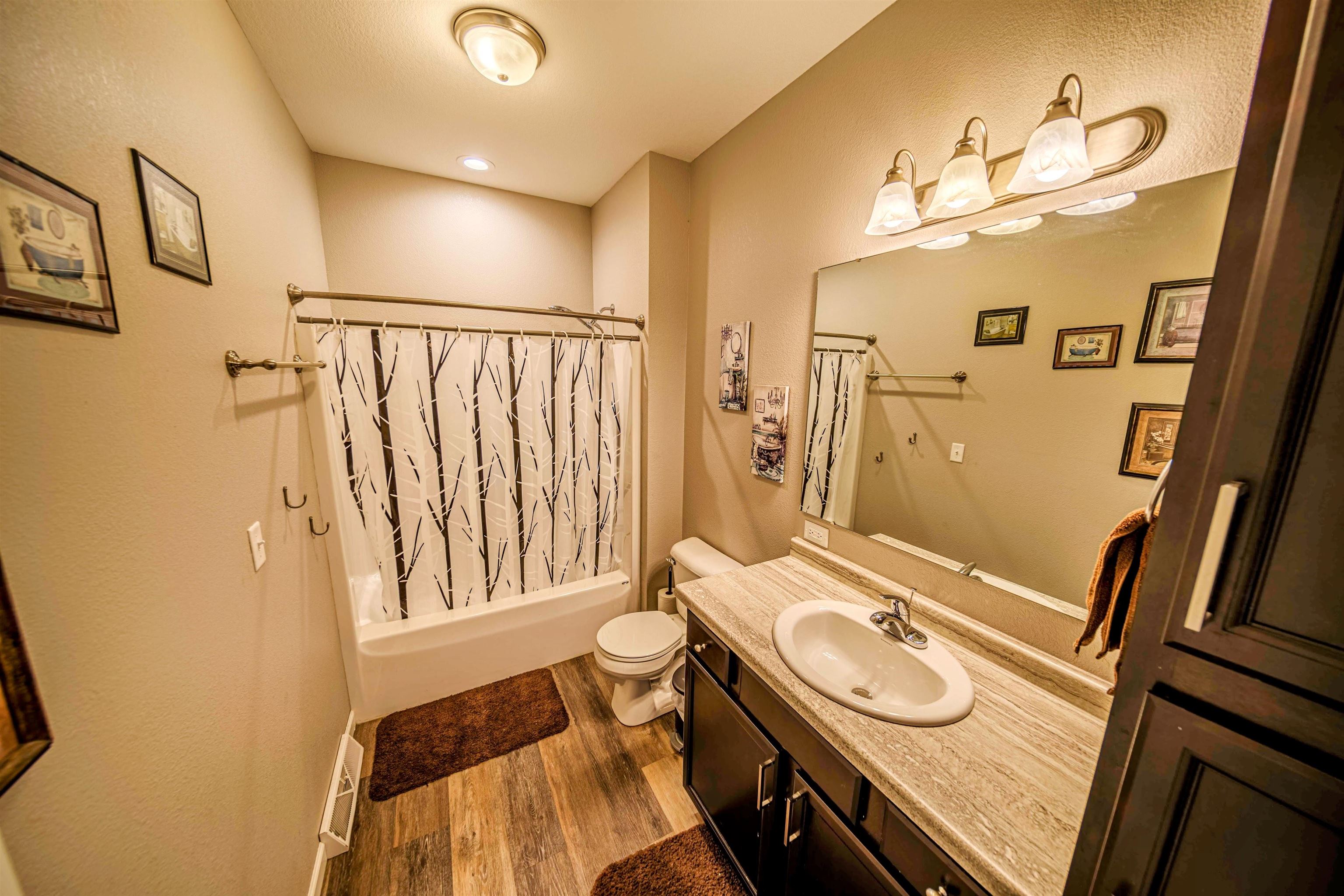 Wisconsin Dells, Wisconsin 53965, United States, 5 Bedrooms Bedrooms, ,3 BathroomsBathrooms,Residential,Active,177619