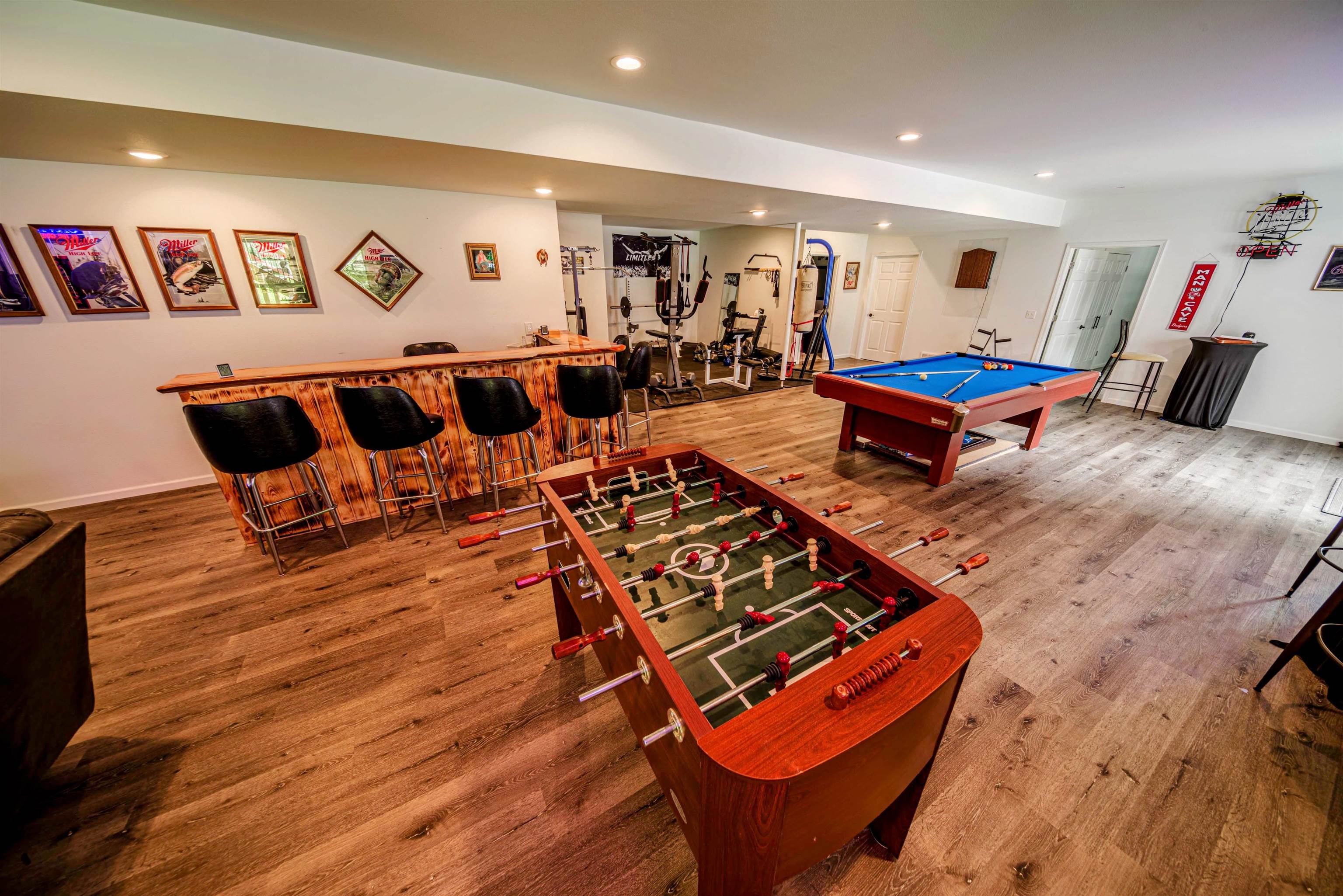 Wisconsin Dells, Wisconsin 53965, United States, 5 Bedrooms Bedrooms, ,3 BathroomsBathrooms,Residential,Active,177619