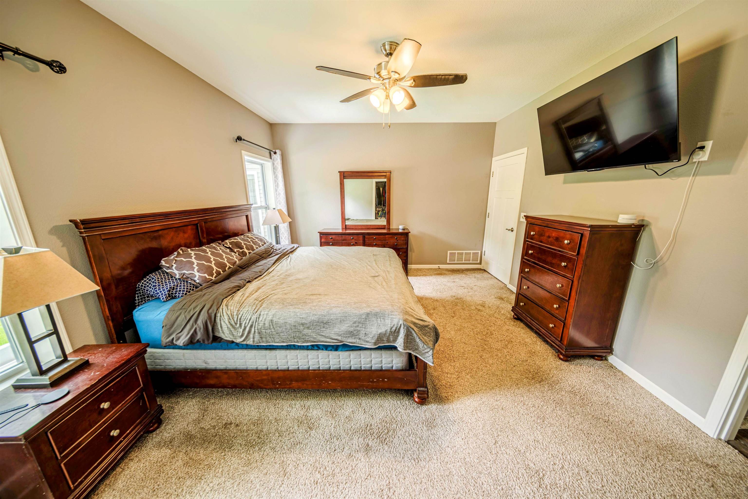 Wisconsin Dells, Wisconsin 53965, United States, 5 Bedrooms Bedrooms, ,3 BathroomsBathrooms,Residential,Active,177619