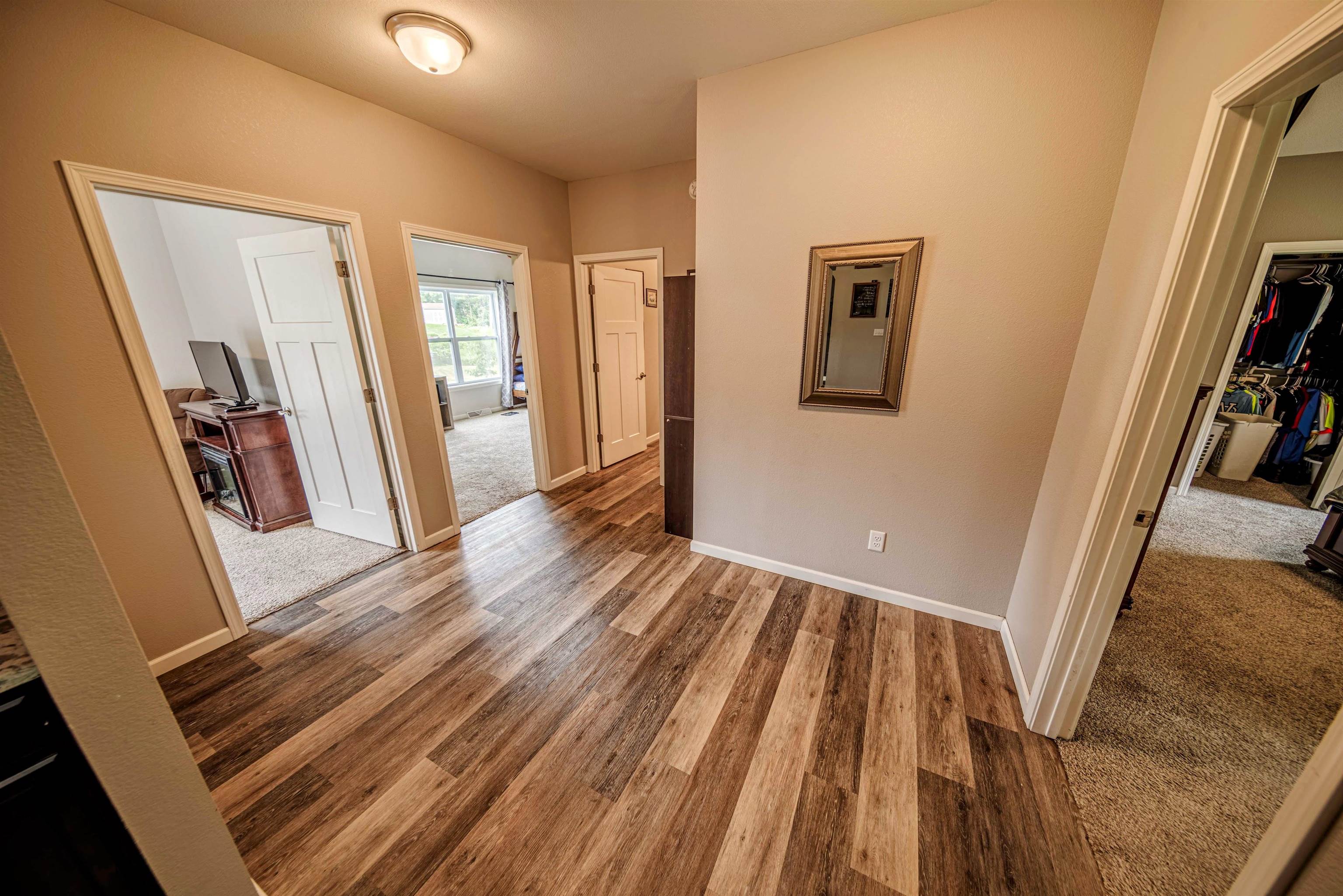 Wisconsin Dells, Wisconsin 53965, United States, 5 Bedrooms Bedrooms, ,3 BathroomsBathrooms,Residential,Active,177619