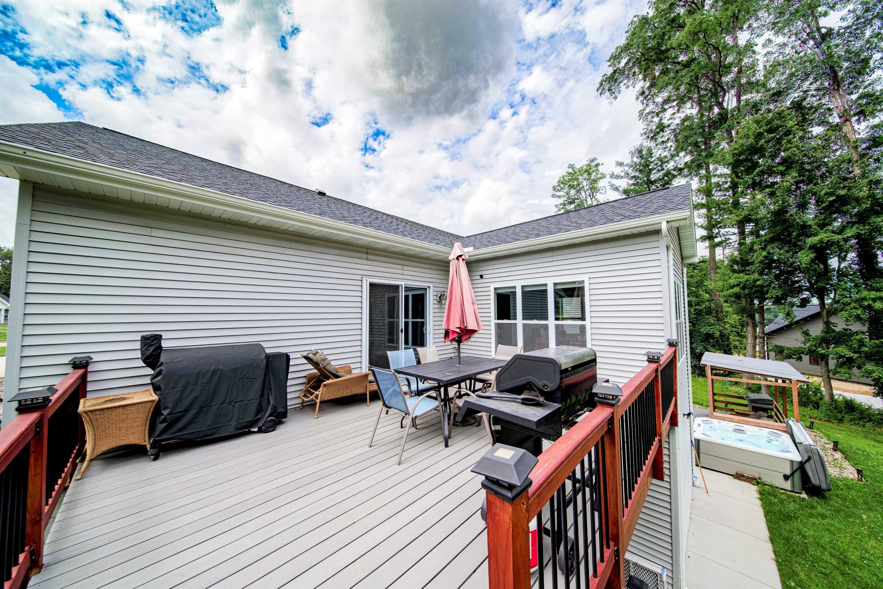 Wisconsin Dells, Wisconsin 53965, United States, 5 Bedrooms Bedrooms, ,3 BathroomsBathrooms,Residential,Active,177619