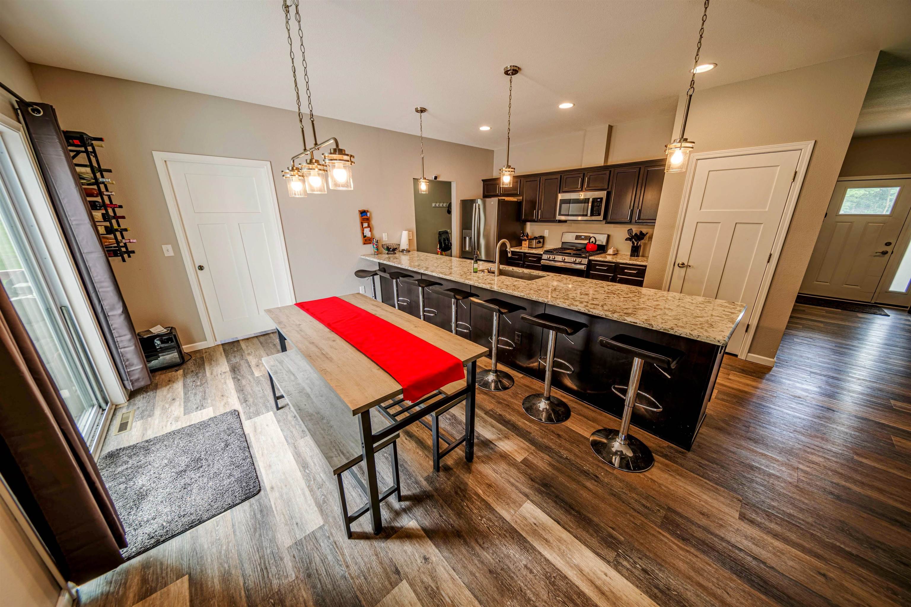 Wisconsin Dells, Wisconsin 53965, United States, 5 Bedrooms Bedrooms, ,3 BathroomsBathrooms,Residential,Active,177619